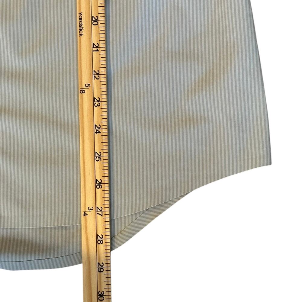 *SOLD* Athleta Women’s Pinstripe Long Sleeve Button-Up Shirt Size M Workwear - Picture 5 of 5